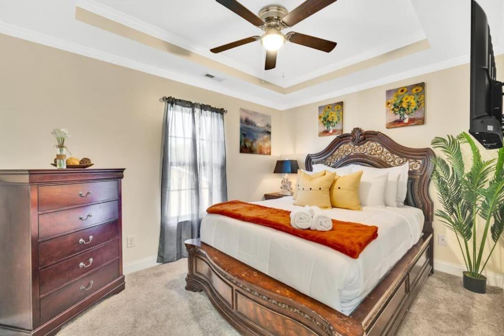 康科德Cozy 2B Townhouse King Bed Free Parking Tv In Brs别墅 外观 照片